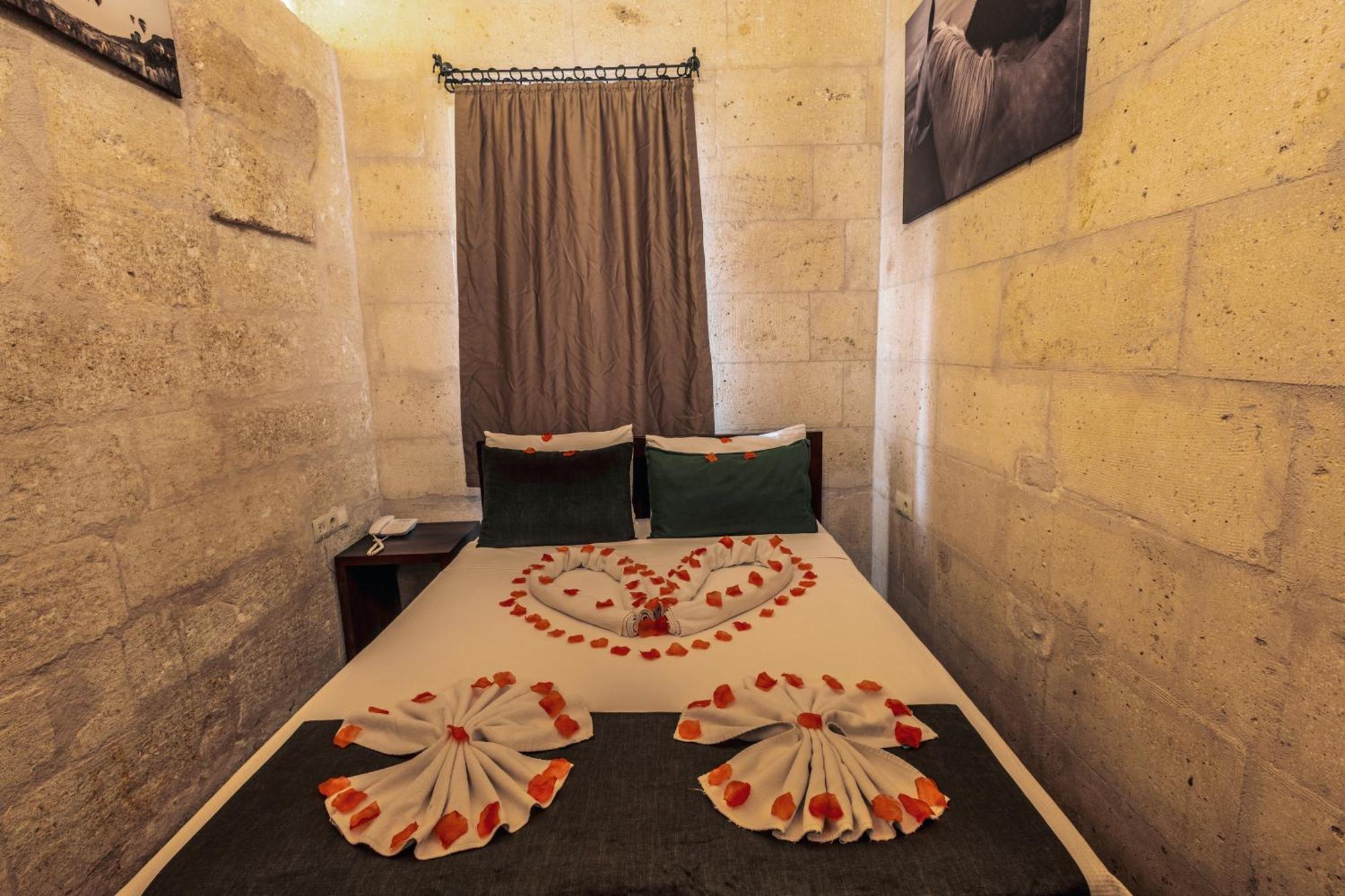 Tafana Cave & Stone Lodge Ürgüp Buitenkant foto